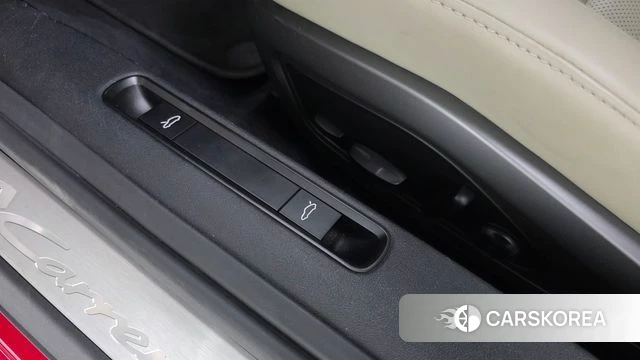 Porsche 911(992) id 4410132 из Кореи 9