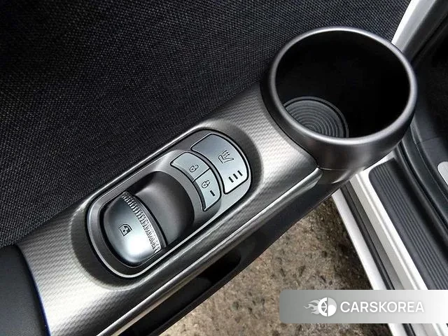 Genesis GV60 id 3522904 из Кореи 9