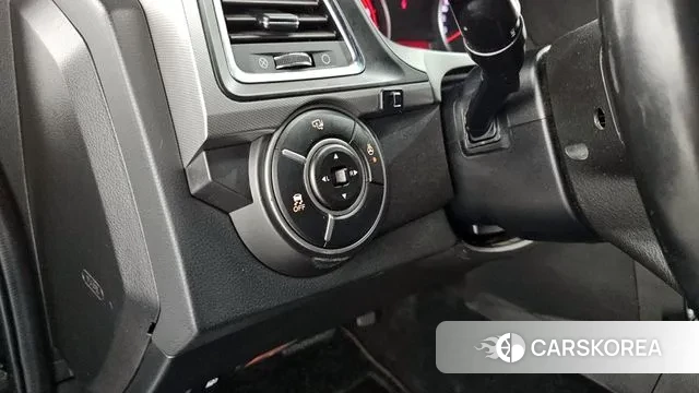 Ssangyong The New Korando Sports id 3275746 из Кореи 9