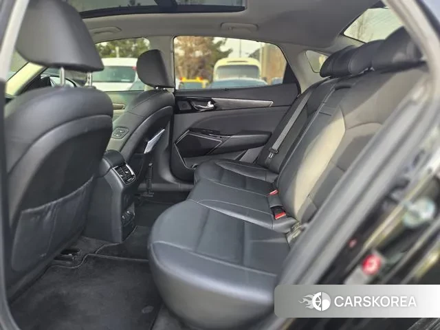 Kia K7 Premier Hybrid id 3547069 из Кореи 9