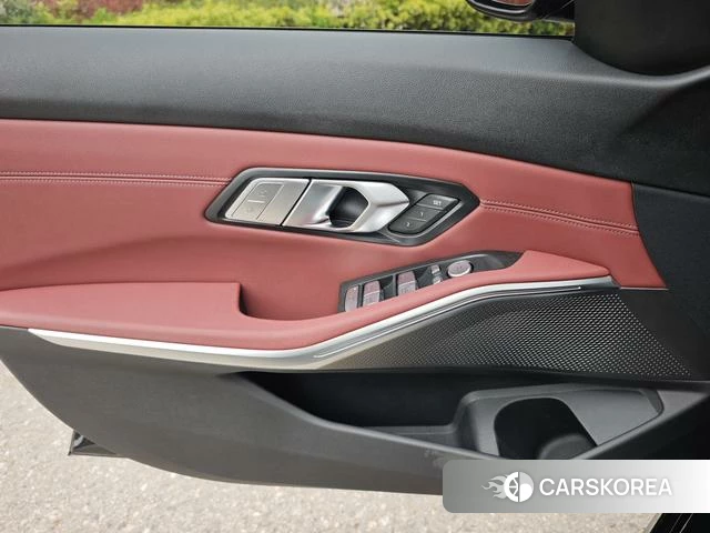 BMW 3 series id 4265313 из Китая 9