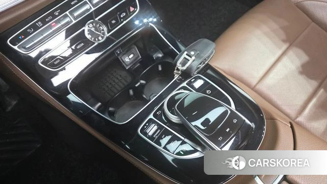 Mercedes-Benz E-Class W213 id 4633091 из Кореи 9