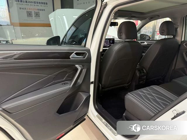 Volkswagen Tiguan L id 4299537 из Китая 9