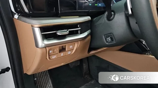 Hyundai Grandeur Hybrid (GN7) id 3327334 из Кореи 9