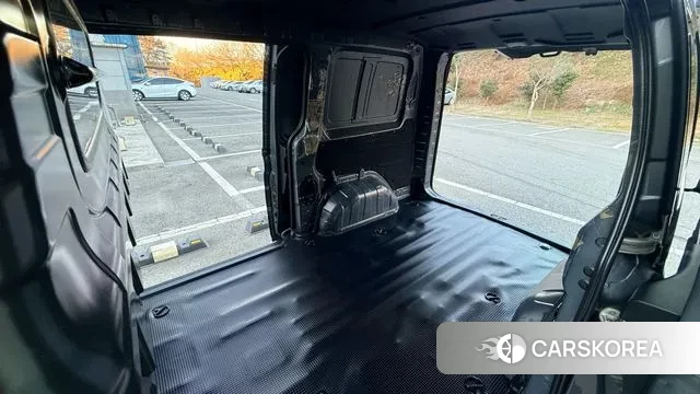 Hyundai Staria id 3498031 из Кореи 9