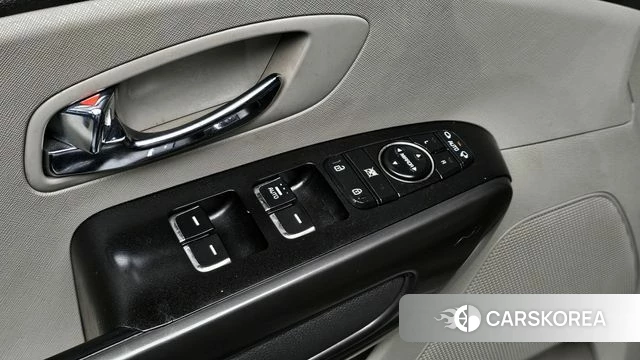 Kia All New Carnival id 3861854 из Кореи 9