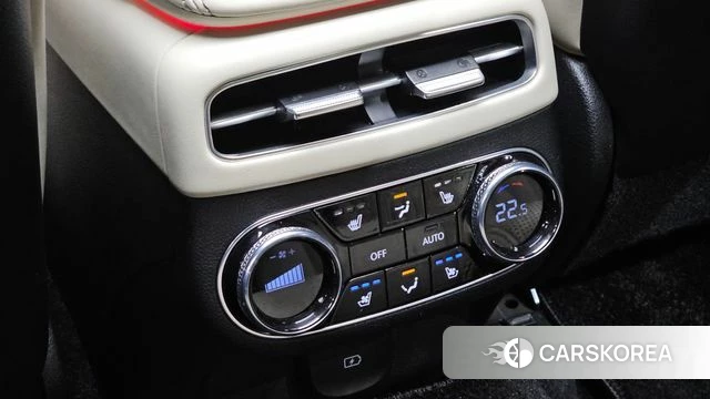 Genesis GV70 id 3953780 из Кореи 9