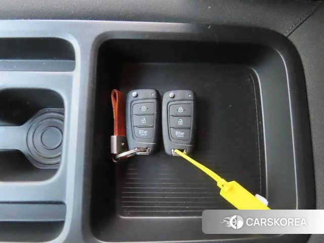 Hyundai Staria id 4670051 из Кореи 9