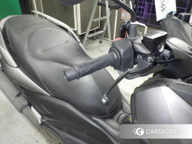 Проданный Yamaha X-MAX 250 id 4183221 из Японии, фото 9