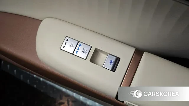 Hyundai Grandeur (GN7) id 3581192 из Кореи 9