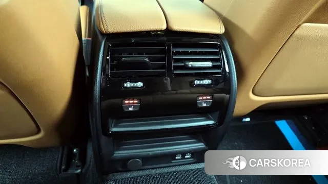 BMW 5 Series (G30) id 3726383 из Кореи 9