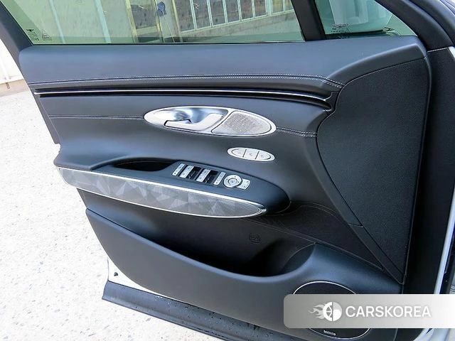 Genesis GV70 id 4464276 из Кореи 9
