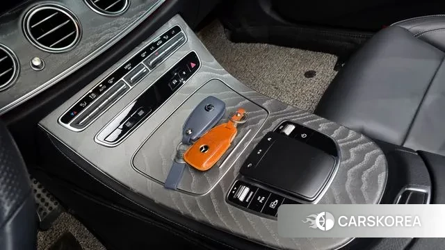 Mercedes-Benz E-Class W213 id 2975946 из Кореи 9