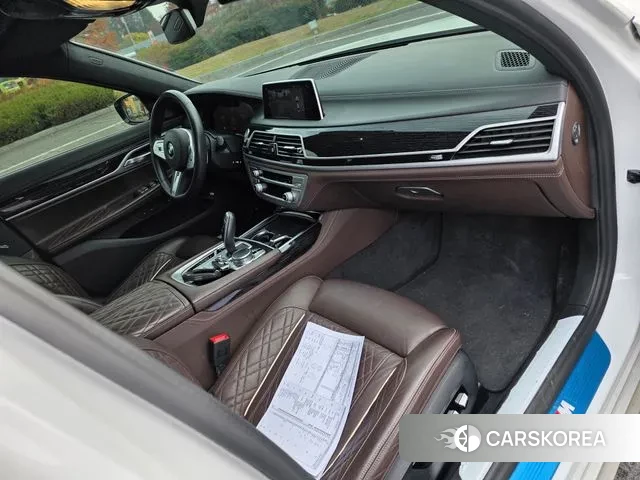 BMW 7 Series (G11) id 3355965 из Кореи 9