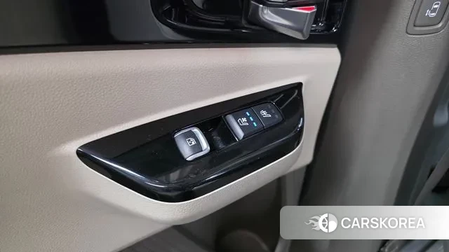 Kia Carnival 4th generation id 3770467 из Кореи 9