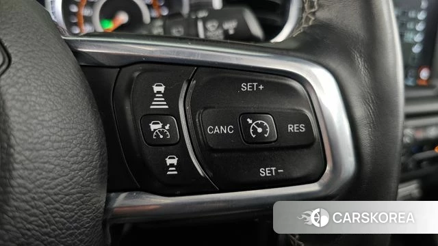 Jeep Wrangler (JL) id 4196017 из Кореи 9