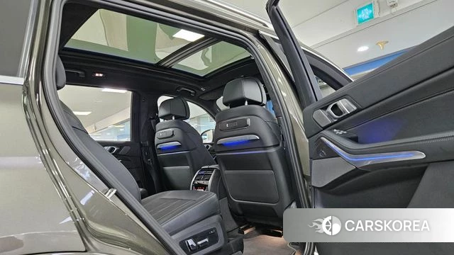 BMW X7 (G07) id 4622845 из Кореи 9