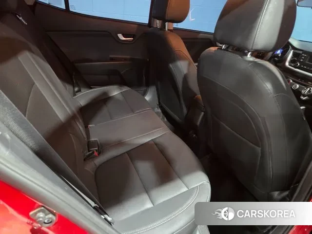 Kia Stonic id 3444691 из Кореи 9