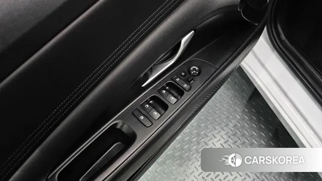 Hyundai Avante (CN7) id 3361504 из Кореи 9