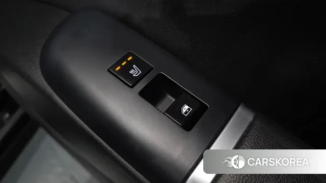 Hyundai Grandeur (GN7) id 3763898 из Кореи 9