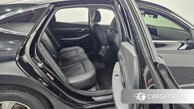 Hyundai Sonata (DN8) id 3012273 из Кореи 9