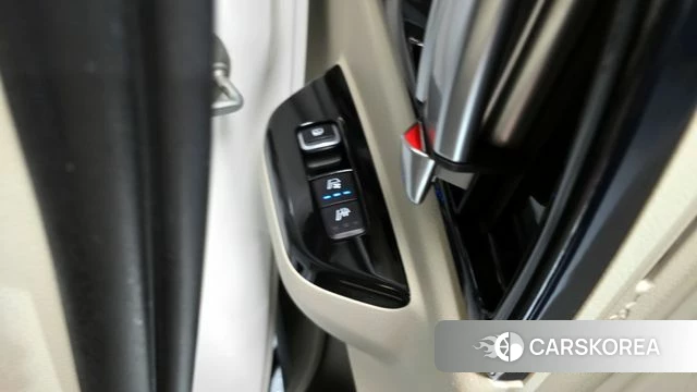 Kia Carnival 4th generation id 3884858 из Кореи 9