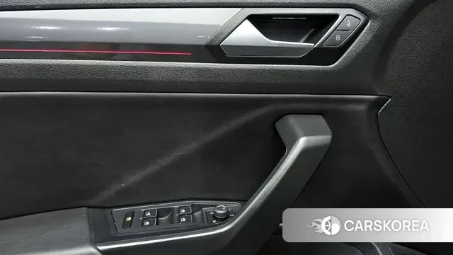 Volkswagen T-Roc id 3022869 из Кореи 9