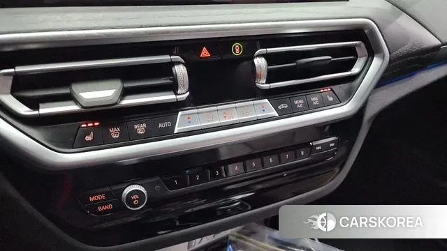 BMW iX3 id 3615337 из Кореи 9