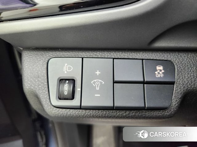 Kia Stonic id 4304841 из Кореи 9