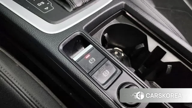 Audi Q3 (F3) id 3671864 из Кореи 9