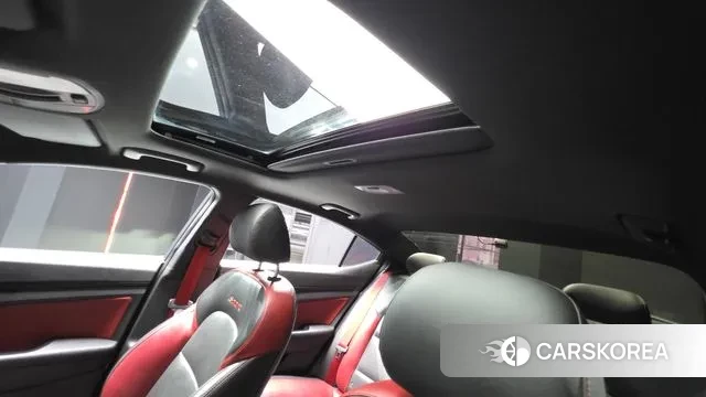 Hyundai Avante AD id 3709496 из Кореи 9