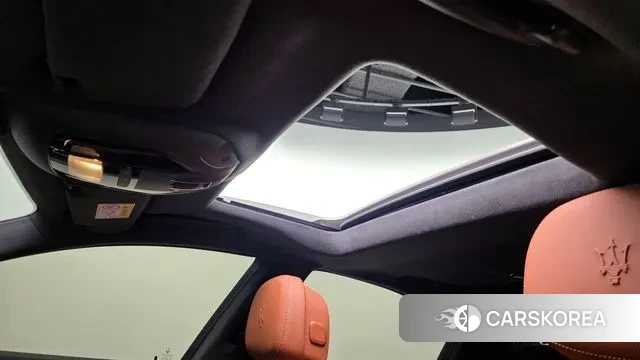 Maserati Ghibli id 3174879 из Кореи 9