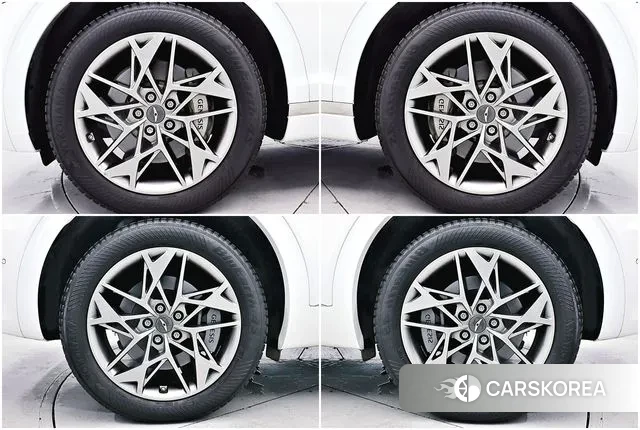 Genesis GV70 id 3043182 из Кореи 9