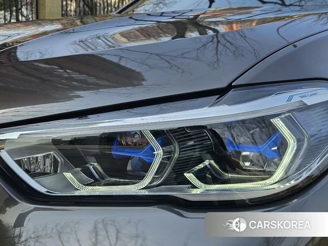 BMW X6 M id 4208557 из Китая 9