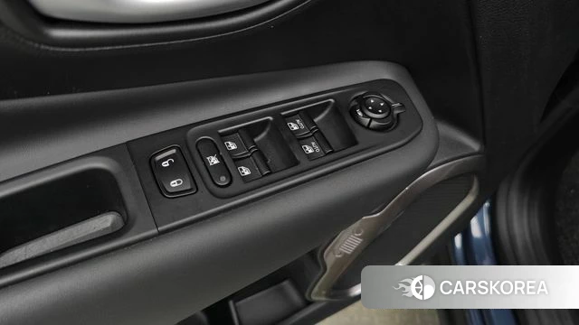 Jeep Renegade id 4602708 из Кореи 9
