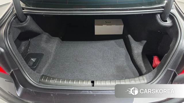 BMW 5 Series (G30) id 4780718 из Кореи 9