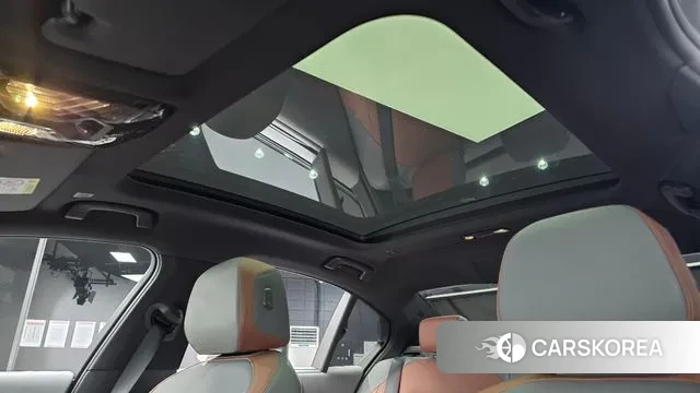 BMW 5 Series (G60) id 3653996 из Кореи 9