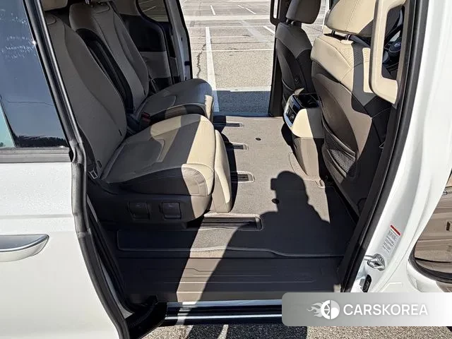 Kia Carnival 4th generation id 3757487 из Кореи 9