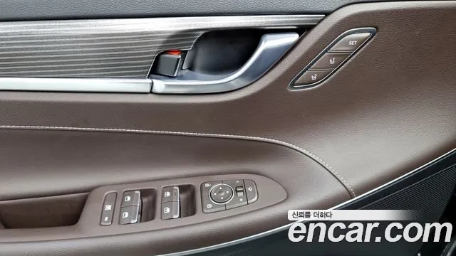 Hyundai Grandeur IG id 2951894 из Кореи 9