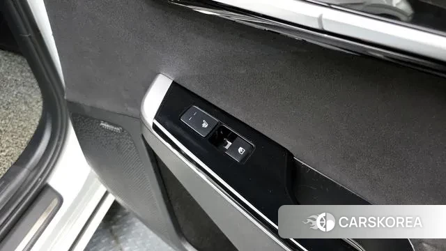 Kia EV6 id 3294931 из Кореи 9