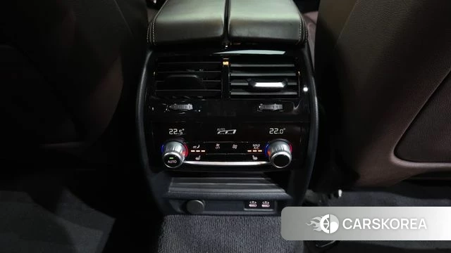 BMW 5 Series (G30) id 4849578 из Кореи 9