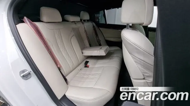 BMW 5 Series (G30) id 2874696 из Кореи 9