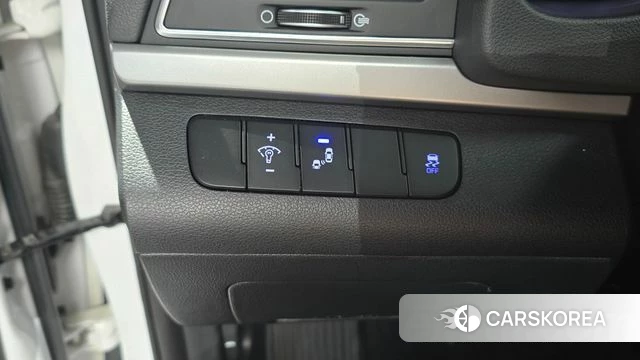 Hyundai Avante AD id 4587472 из Кореи 9