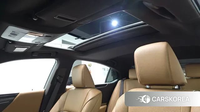 Lexus ES300h 7th generation id 3473765 из Кореи 9