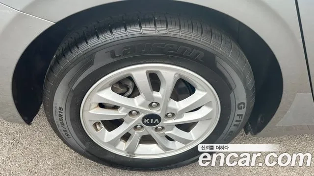 Kia Come New K3 id 2922172 из Кореи 9