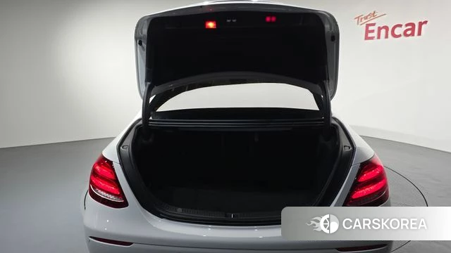Mercedes-Benz E-Class W213 id 4397721 из Кореи 9