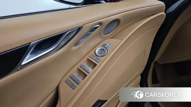 Genesis G80 (RG3) id 3732662 из Кореи 9