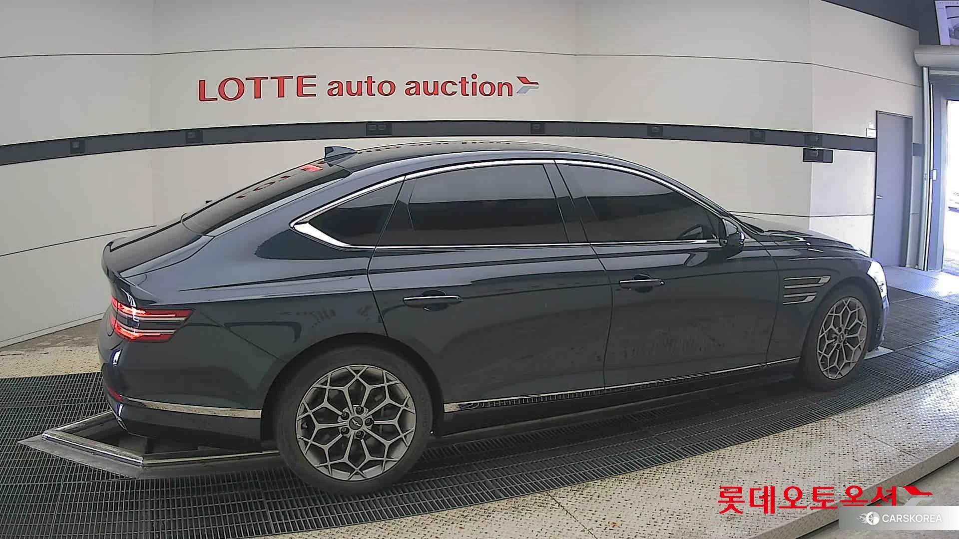 Hyundai G80 id 4679281 из Кореи 9