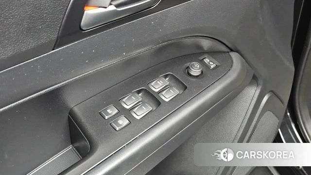 Ssangyong Rexton Sports id 4551078 из Кореи 9