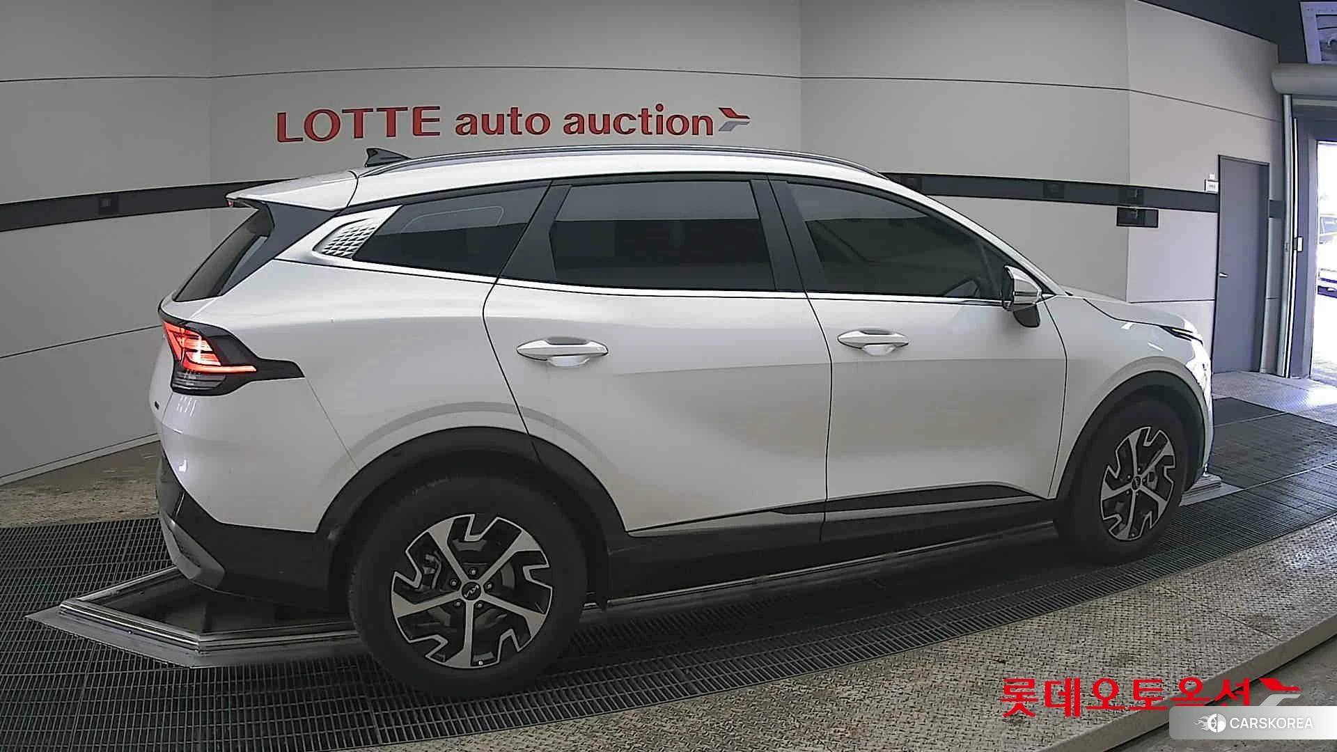 Kia Sportage Hybrid id 3882124 из Кореи 9